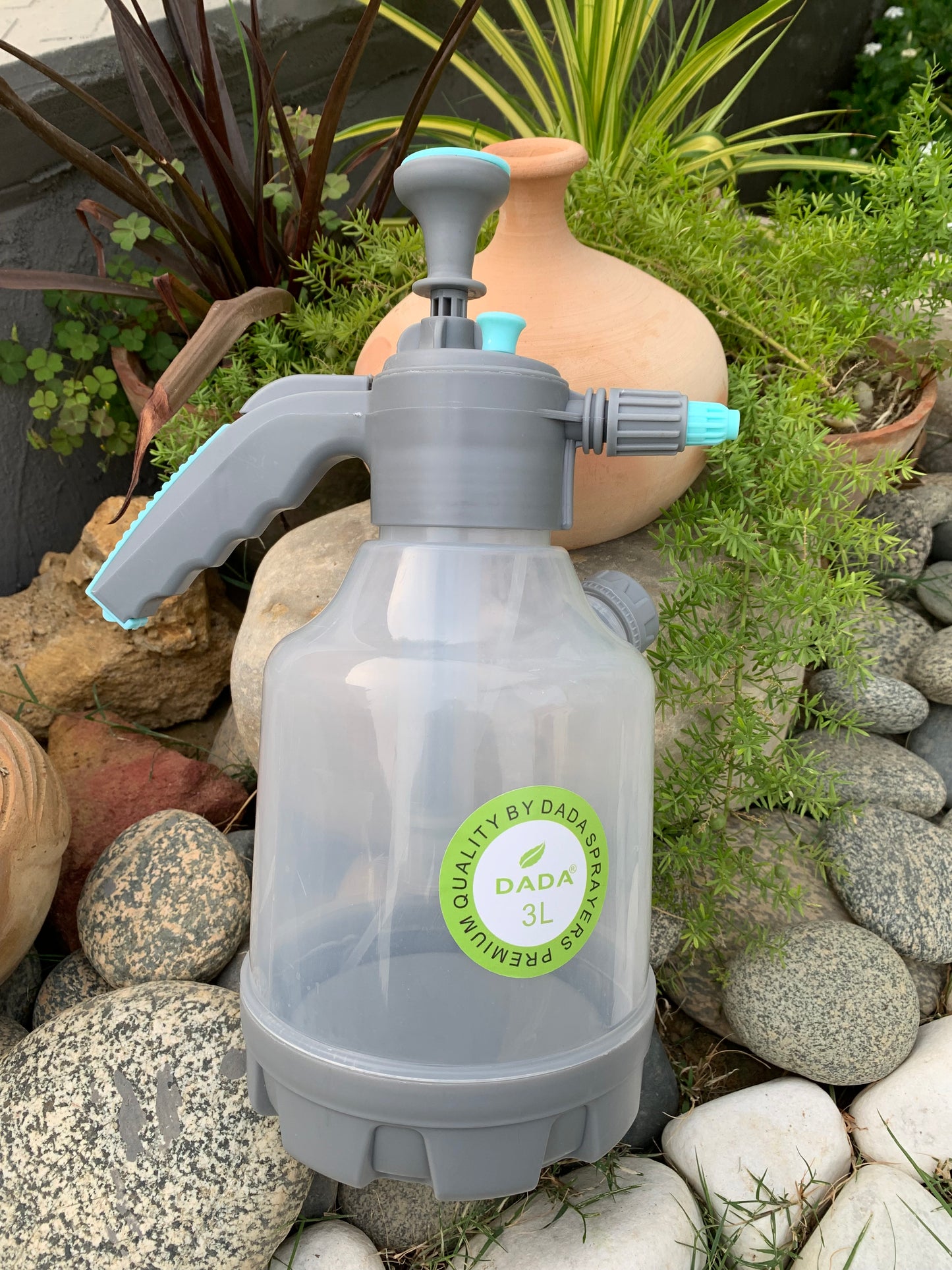 Multi-Purpose High-Pressure Pump Sprayer for Garden, Car Wash & Home Cleaning 3 Liters