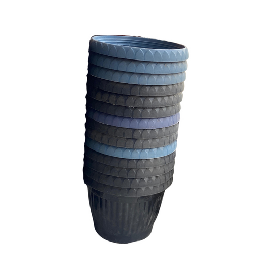 Regular blue and black pots
